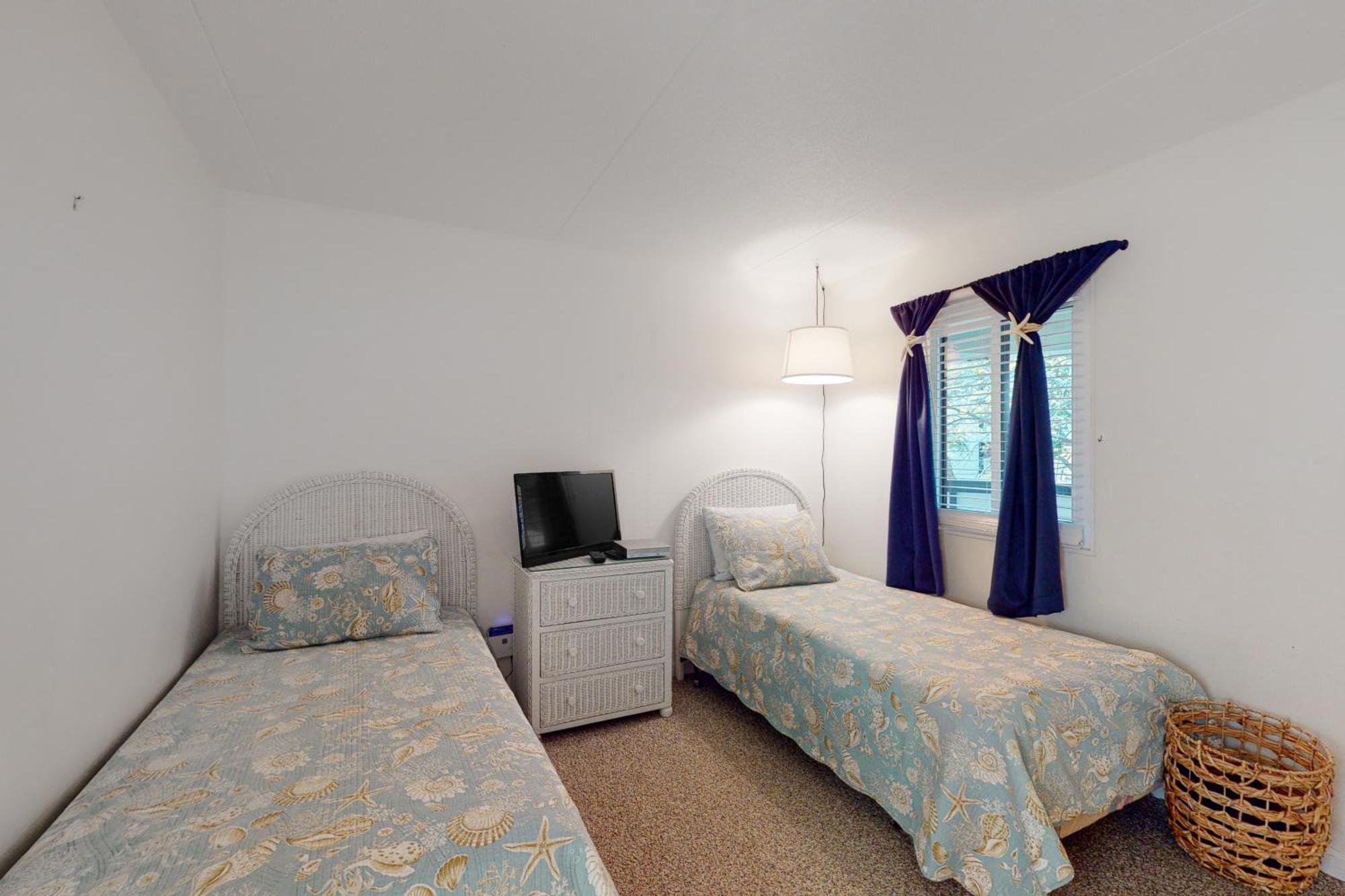 Sea Watch Condos VI Ocean City Room photo